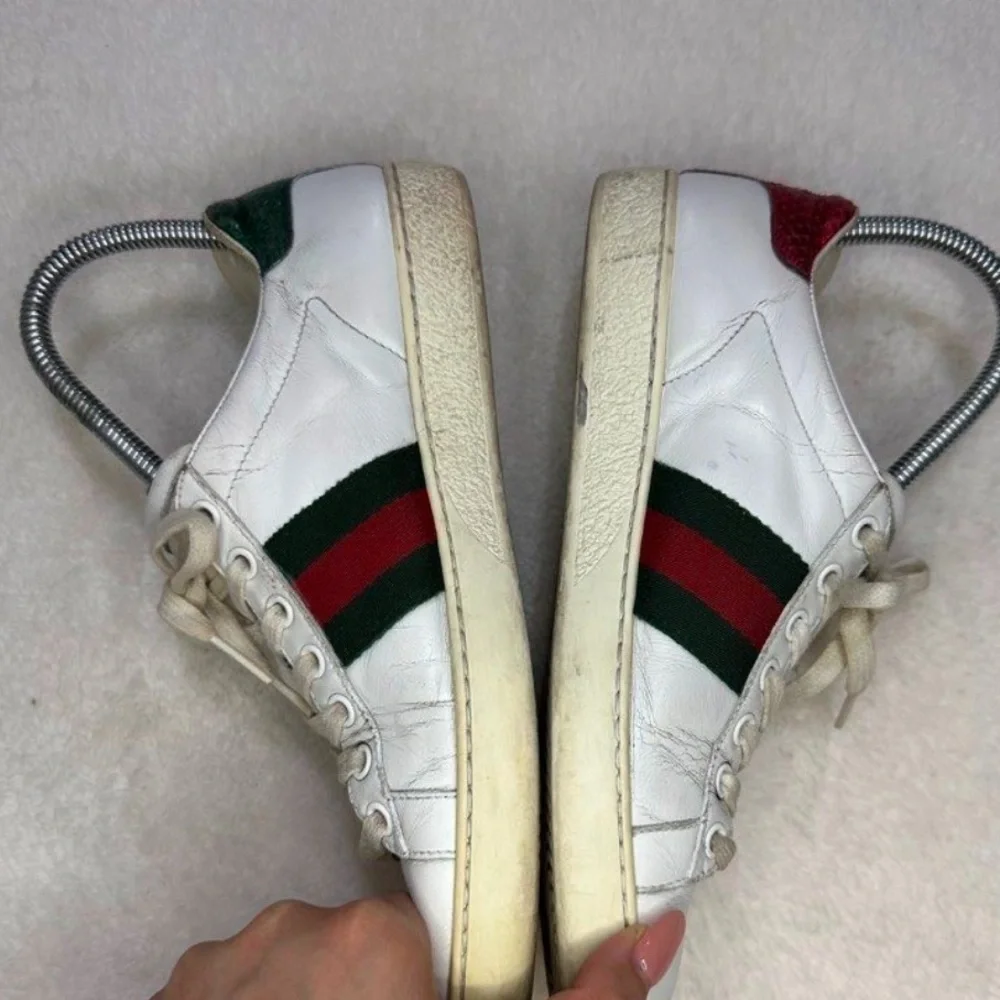 Gucci Ace Bee Sneakers Gucci Ace Sneakers size 9.5 US / 9 Gucci